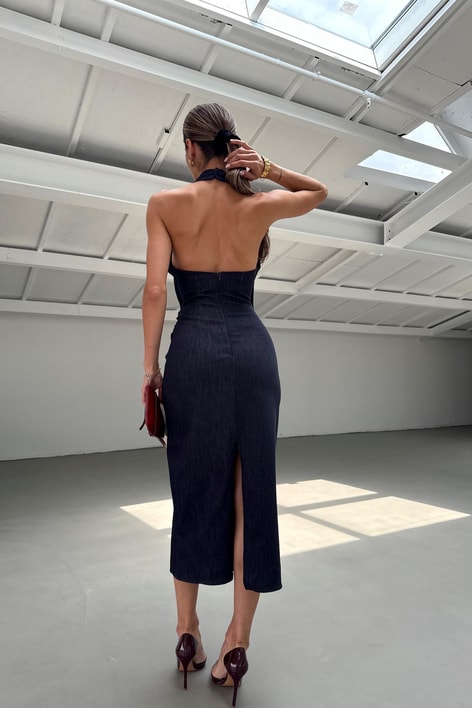 Gold Tokalı Dekolteli Denim Elbise Lacivert