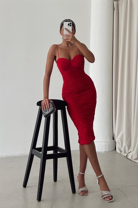 İp Askılı Büzgü Madeline Elbise Kırmızı