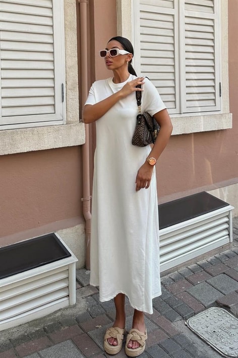 Kısa Kol Salaş Penye Elbise Beyaz