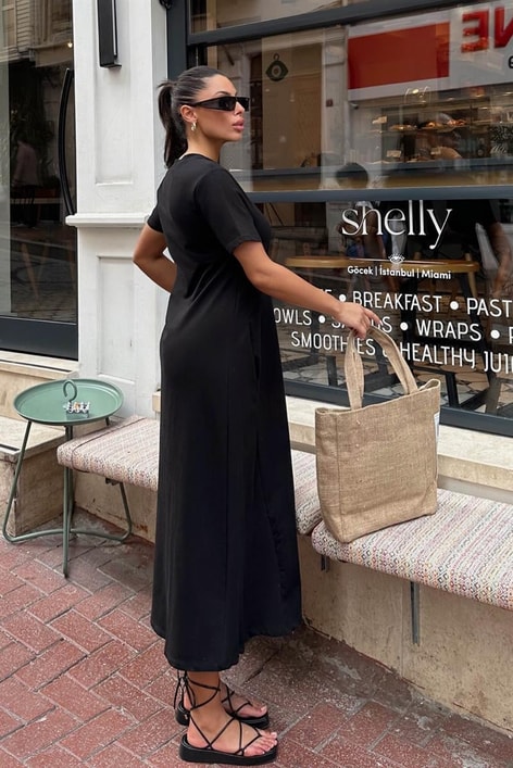 Kısa Kol Salaş Penye Elbise Siyah