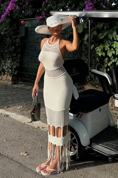 Kroşe Örme Saçaklı Elbise Ekru