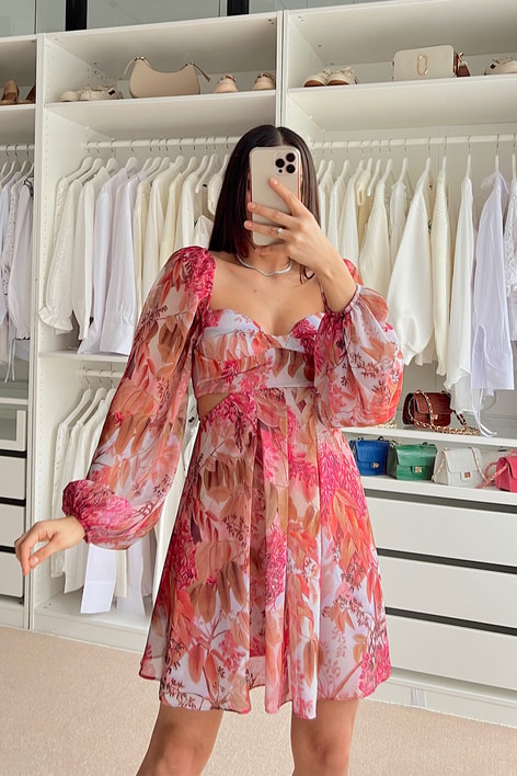 Cut Out Flora Elbise Gül Kurusu