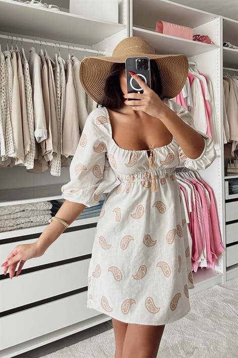 Sırt Gipeli Balon Kol Keten Elbise Kahve