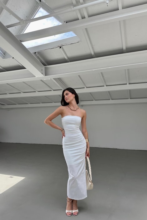 Straplez Midi Elbise Beyaz