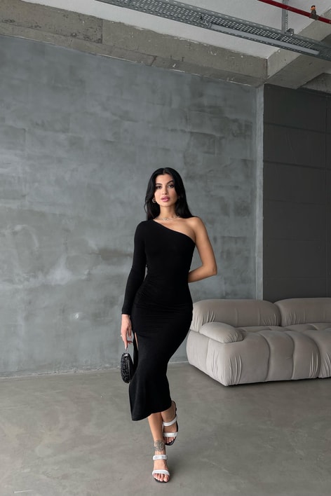 Tek Kol Kadife Elbise Siyah