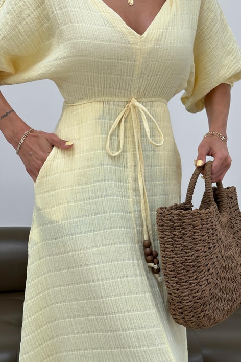 V Yaka Alaçatı Müslin Elbise Sarı