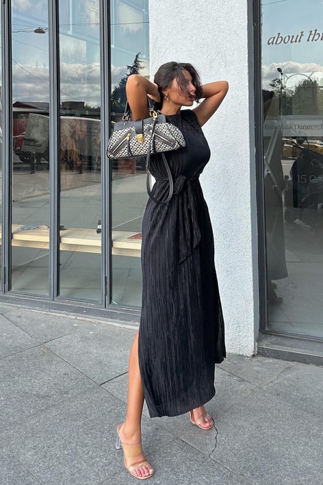 Vatkalı Fitilli Lucky Elbise Siyah