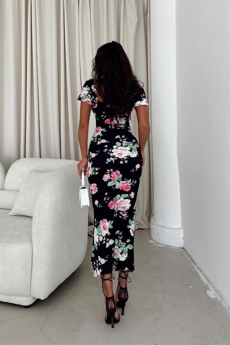 Violetta Yırtmaçlı Elbise Siyah