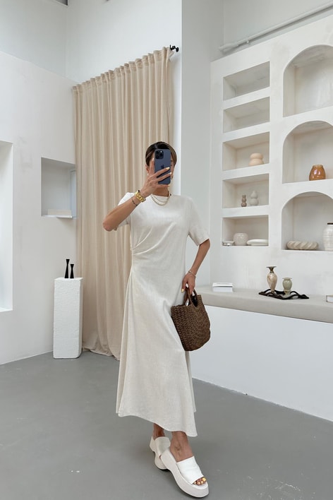 Yan Pileli Keten Elbise Bej