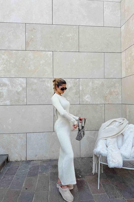 Yırtmaçlı Midi Triko Elbise Taş