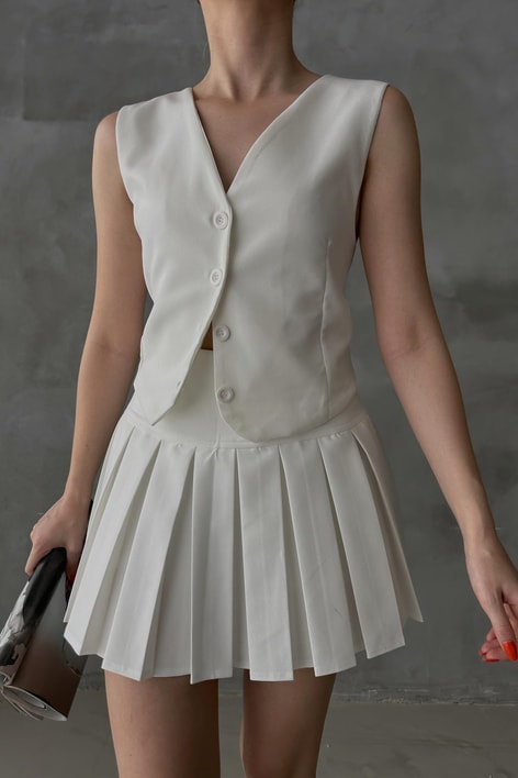 İçi Şortlu Pileli Kolej Etek Krem