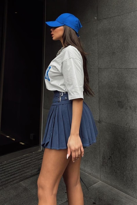 Kemer Detaylı Pileli Etek Lacivert