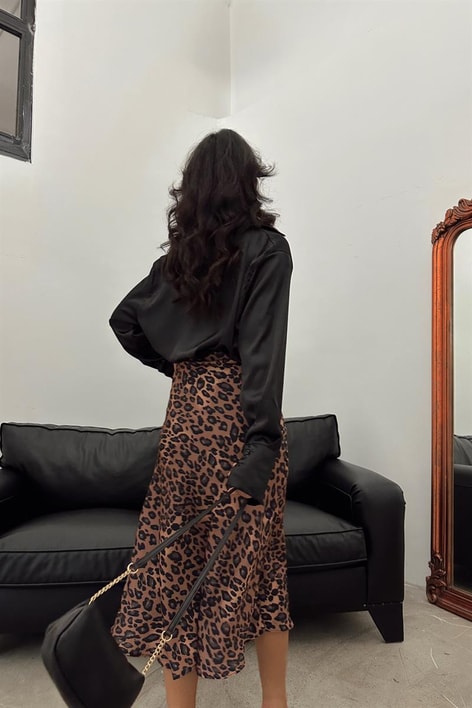 Saten Leopar Etek Siyah