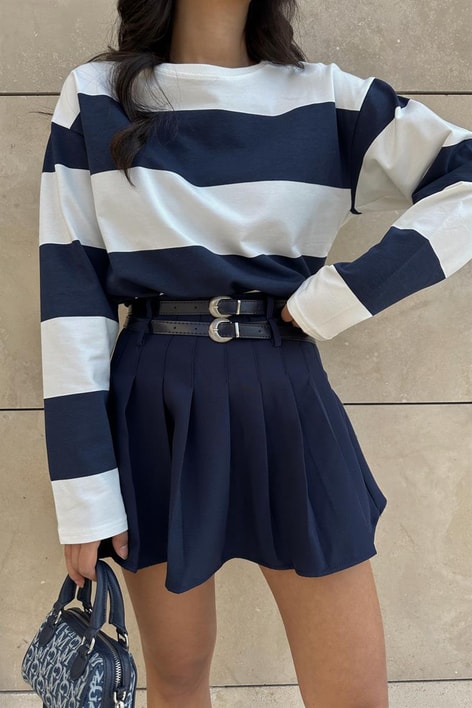 Şort Detay Kemerli Pileli Etek Lacivert