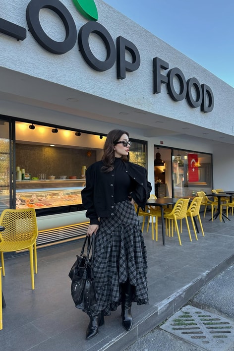 Volanlı Ekose Etek Siyah