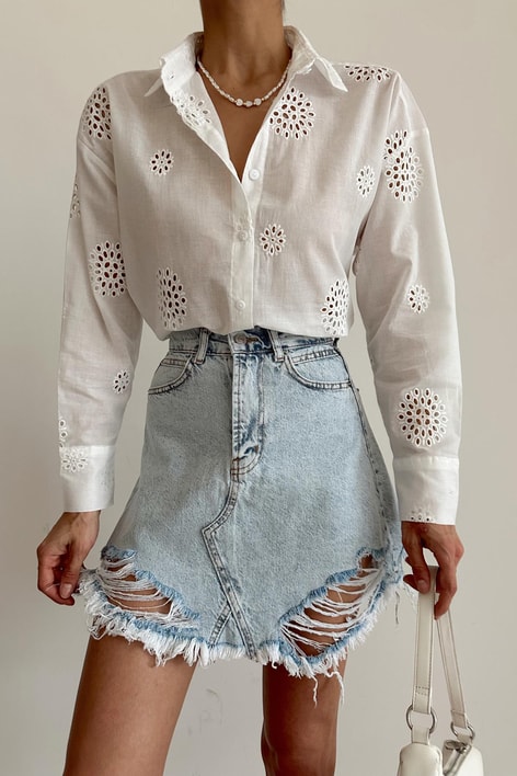 Fisto İşlemeli Gömlek Krem