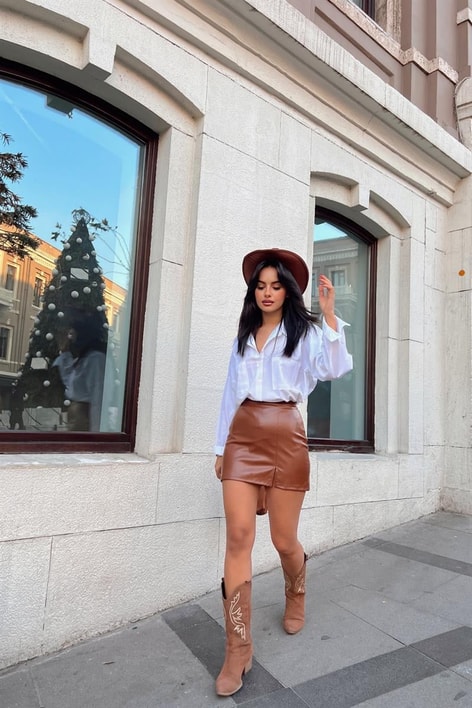 Oval Kesim Basic Gömlek Beyaz