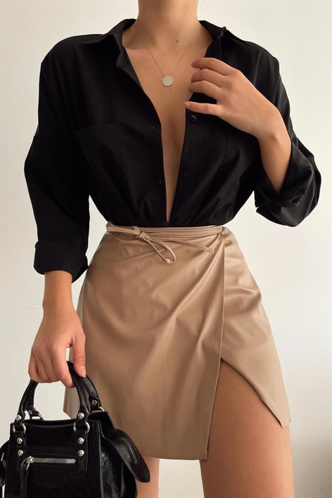 Oval Kesim Basic Gömlek Siyah