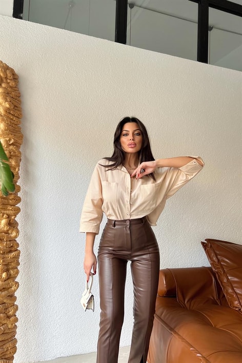 Transparan Çizgili Gömlek Taş