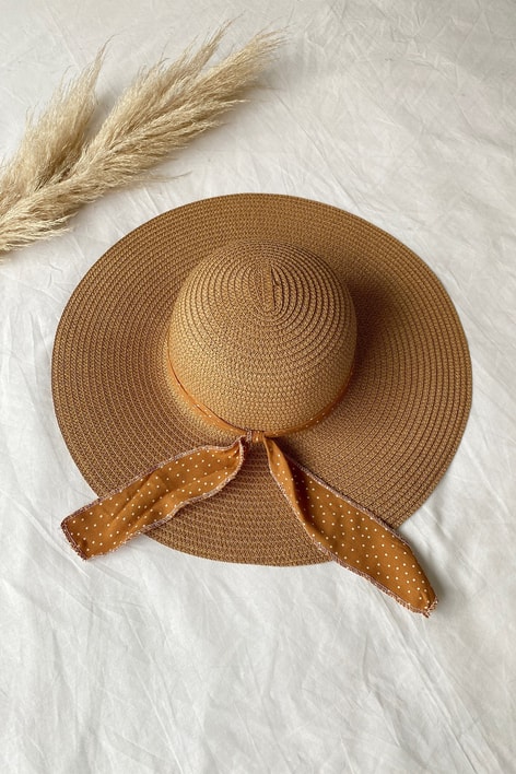 Fularlı Hasır Şapka Camel