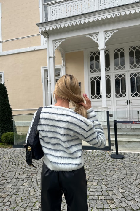 Gold Düğme Line Hırka Krem