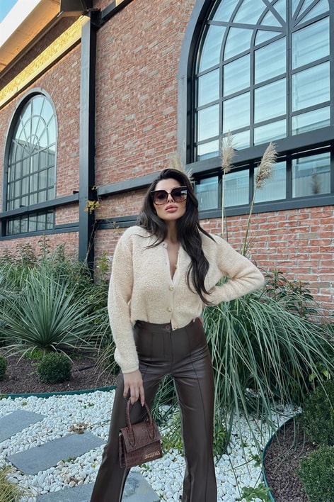 Gold Düğme Yumoş Hırka Bej