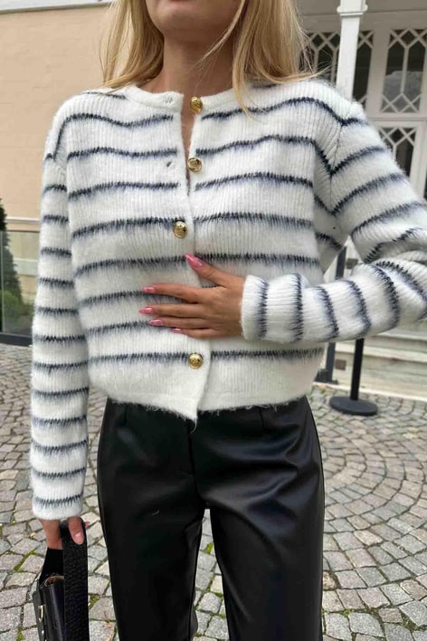 Yumoş Line Triko Hırka Krem