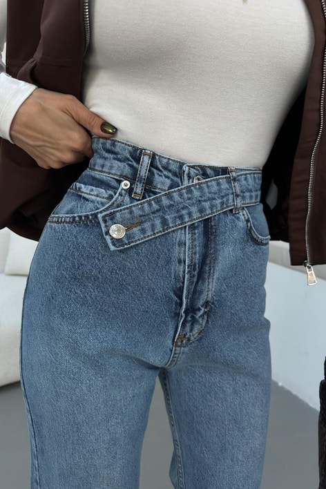 Asimetrik Düğmeli Jean Mavi