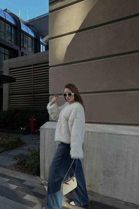 Dikiş Detay Rock Jean Mavi