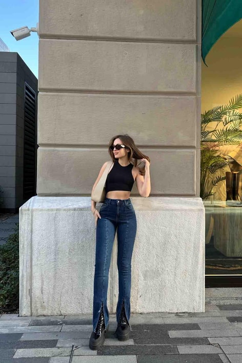 Ön Yırtmaçlı Jean Lacivert