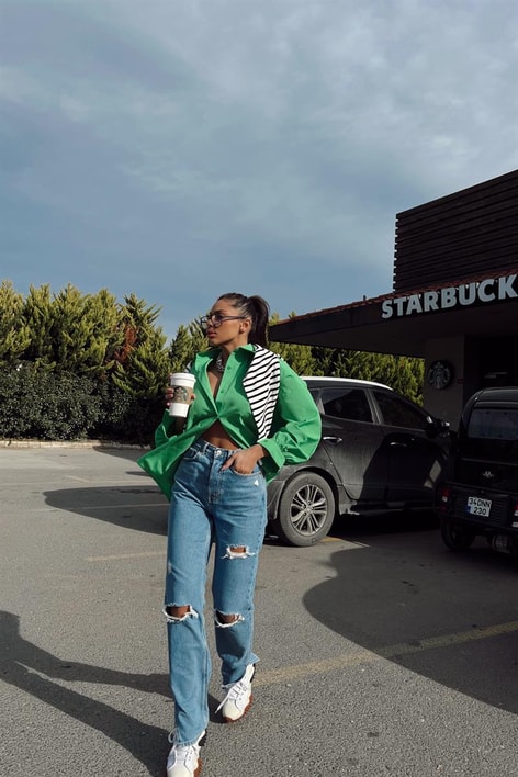 Paça Yırtmaçlı Distressed Jean Mavi