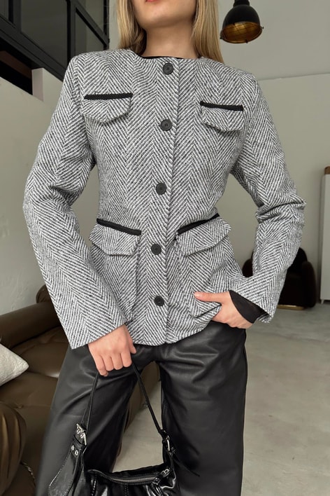 Cep Detay Zikzak Kaban Siyah