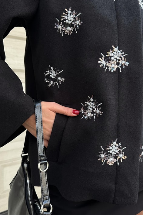 İşlemeli Kaşe Kaban Siyah