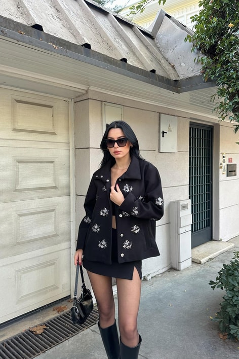 İşlemeli Kaşe Kaban Siyah