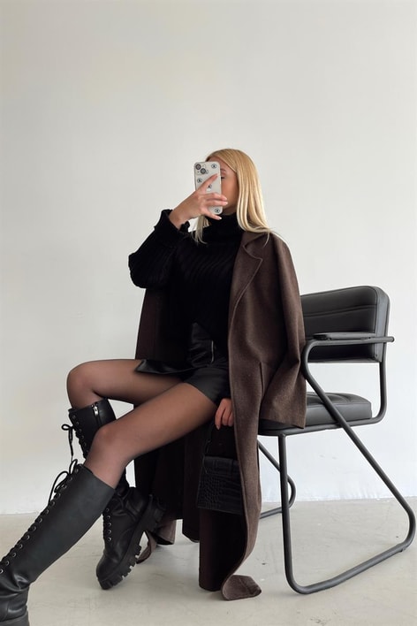 Kuşaklı Cep Detay Kaşe Kaban Koyu Kahve