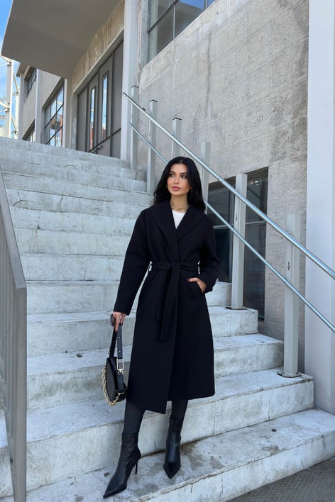 Kuşaklı Kaşe Kaban Siyah