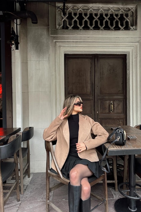 Premium Tüylü Kısa Kaban Kahve