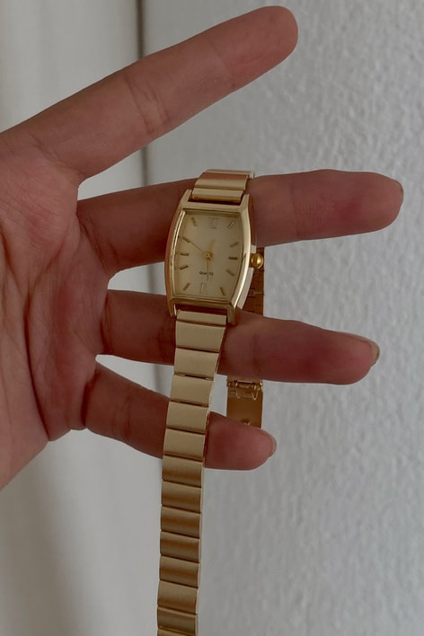 Melia Vitange Saat Gold