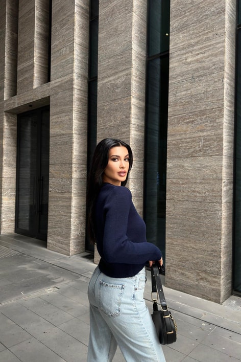 Damla Dekolteli Düğmeli Kazak Lacivert