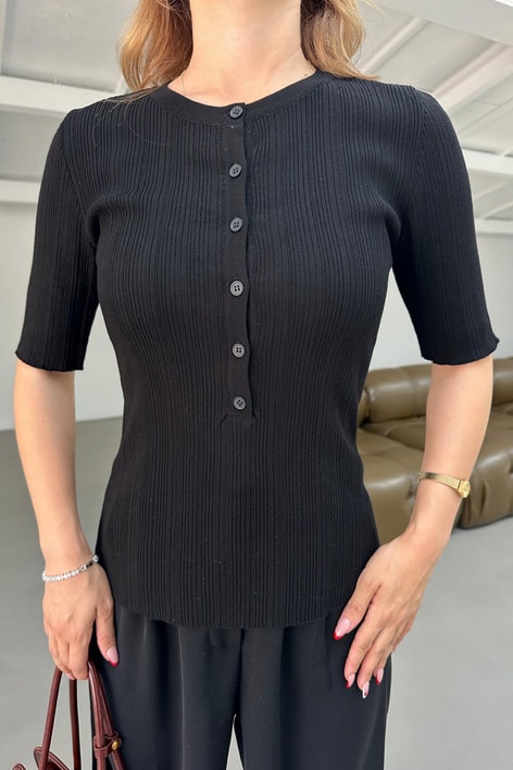 Düğmeli Kısa Kol Triko Siyah