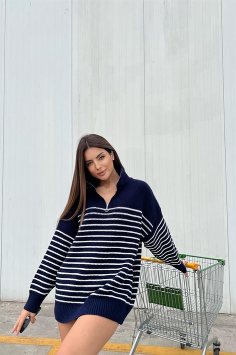 Fermuar Yaka Çizgili Triko Kazak Lacivert