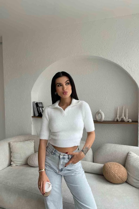 Kısa Kollu Yumoş Kazak Beyaz