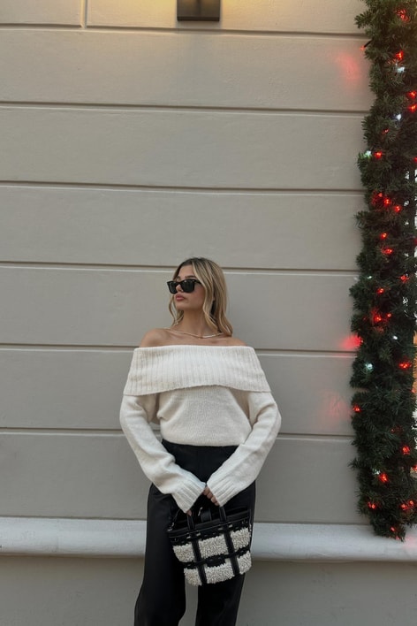 Madonna Yaka Triko Kazak Ekru