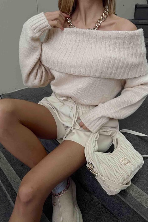 Madonna Yaka Triko Kazak Krem