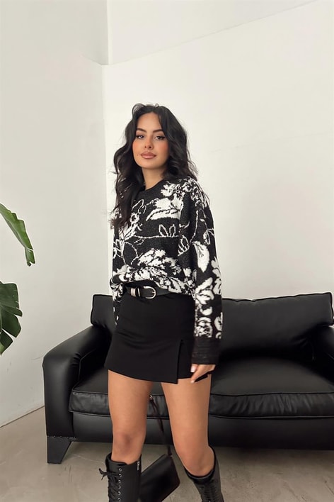 Orkide Desen Triko Kazak Siyah