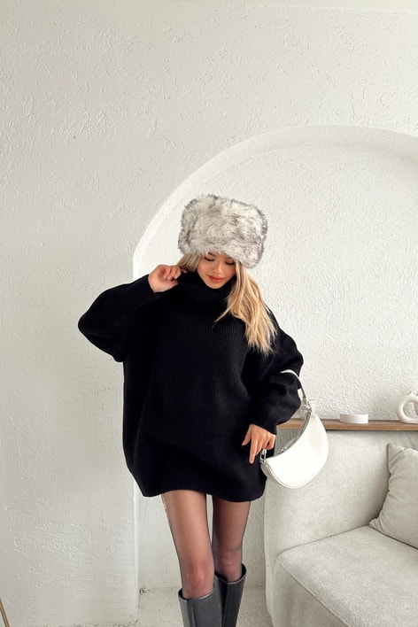 Oversize Boğazlı Kazak Siyah