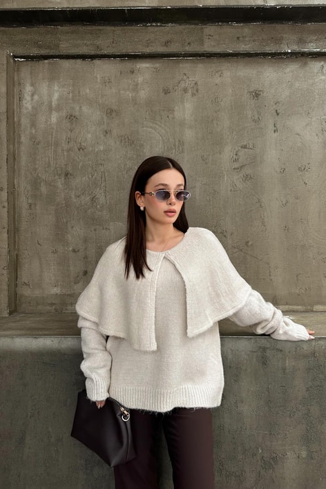 Pelerin Yaka Triko Taş