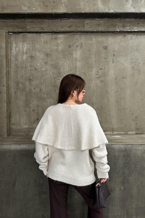 Pelerin Yaka Triko Taş