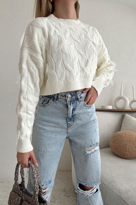 Tüy Detay Crop Kazak Ekru