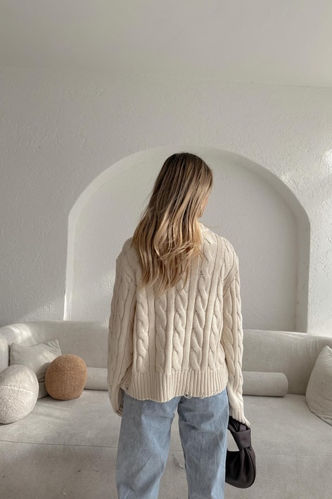 Yırtık Detay Saç Örgu Kazak Taş